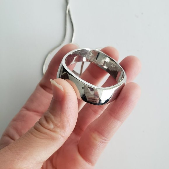 Long Silver Rhinestone Loop Pendant Chain Necklace - Picture 5 of 10